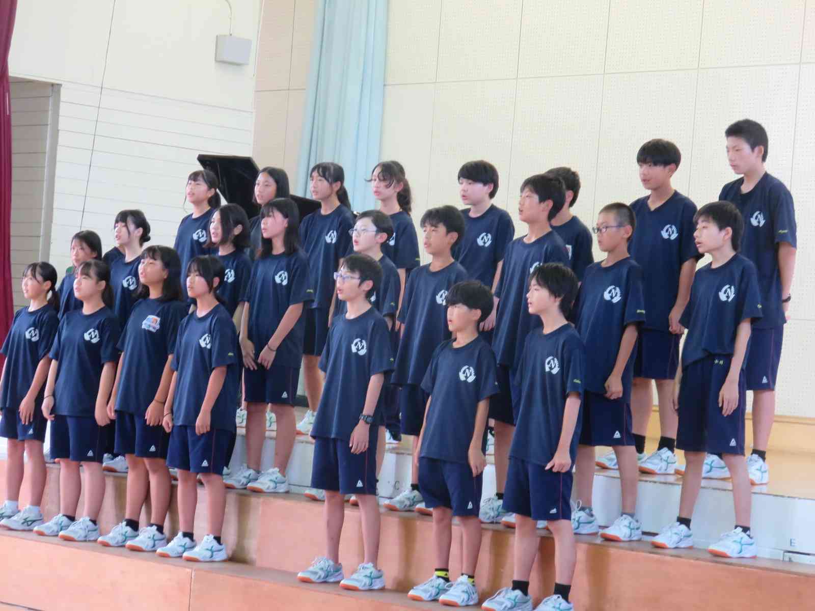 １年１組合唱