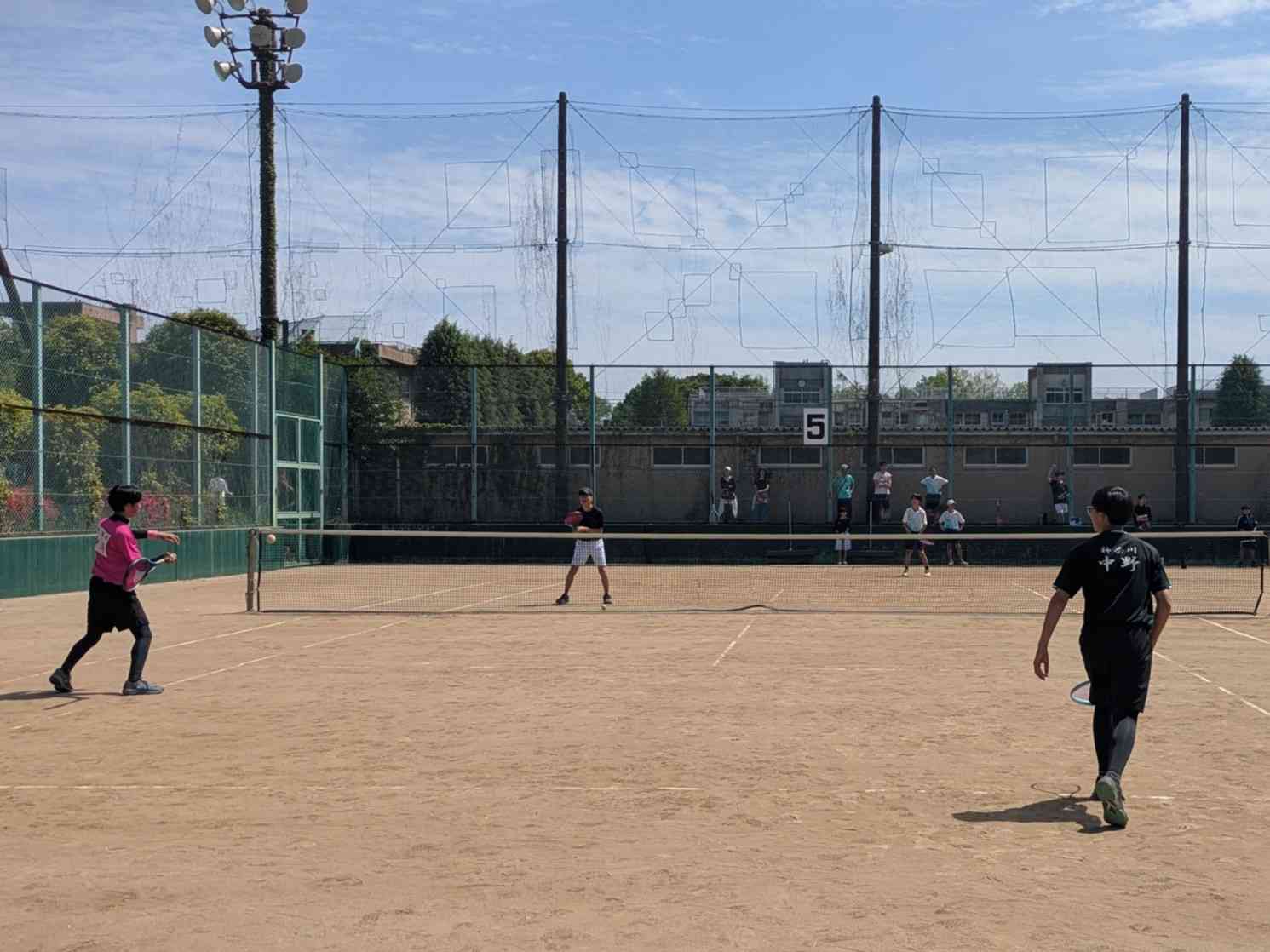 PXL_20260419_040337295